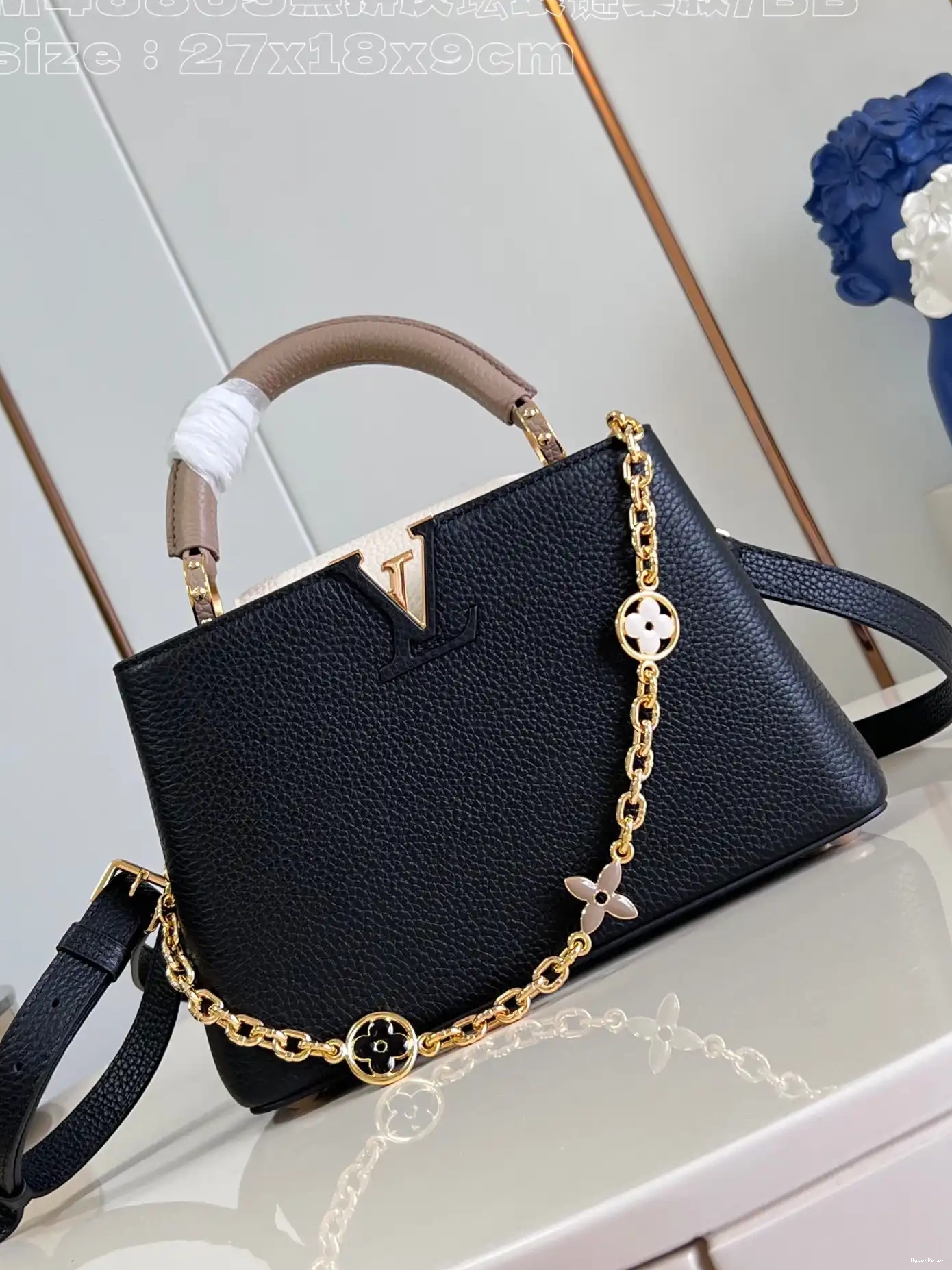 BB-27*18*9CM VUITTON LOUIS CAPUCINES 0614
